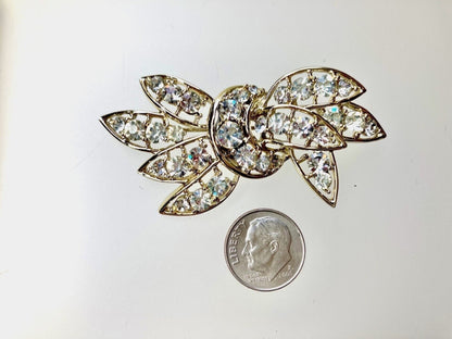 VINTAGE WEISS Designer Bow Brooch