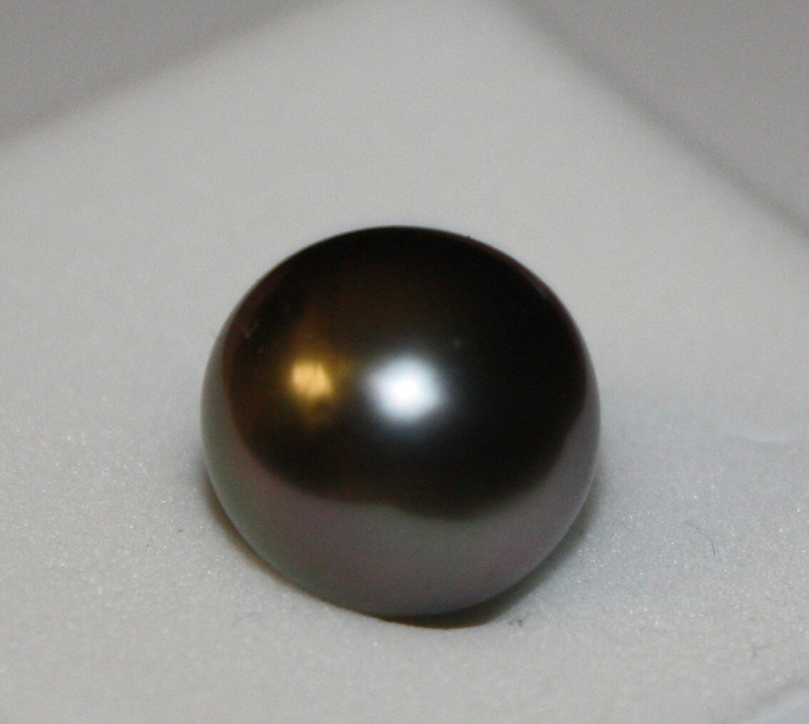 TAHITIAN PEARL 10 mm,  Black 10mm Pearl,  Drilled through Pearl, South Sea Pearl