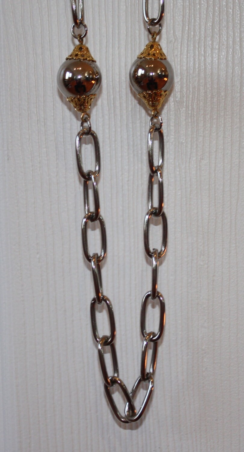 Vintage Gold and Silver toned Beaded Chain Necklace 30"