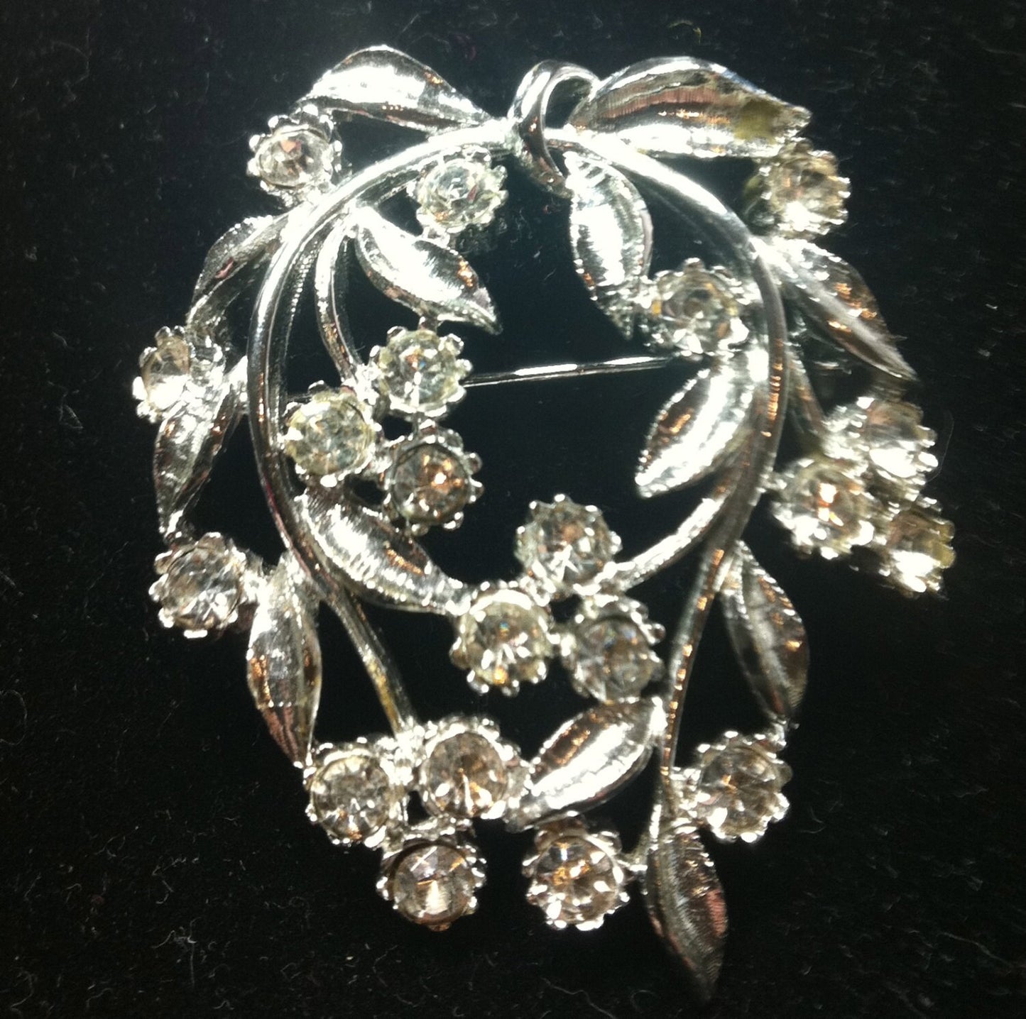 1960s VINTAGE RHINESTONE Brooch, Vintage Pin, 2" x 1-1/2"